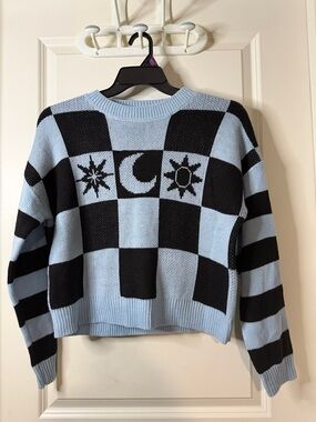 No Boundaries Black & Light Blue Checkerboard Moon Sun Crewneck Sweater